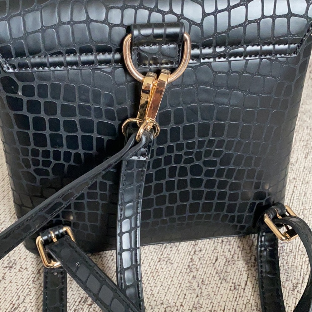 Moonlight Croc Embossed Backpack - Picture 5 of 6